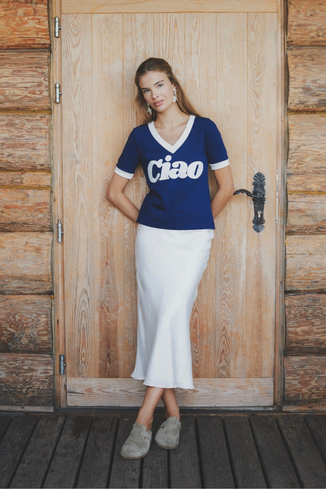 CIAO V-NECK NAVY T-SHIRT