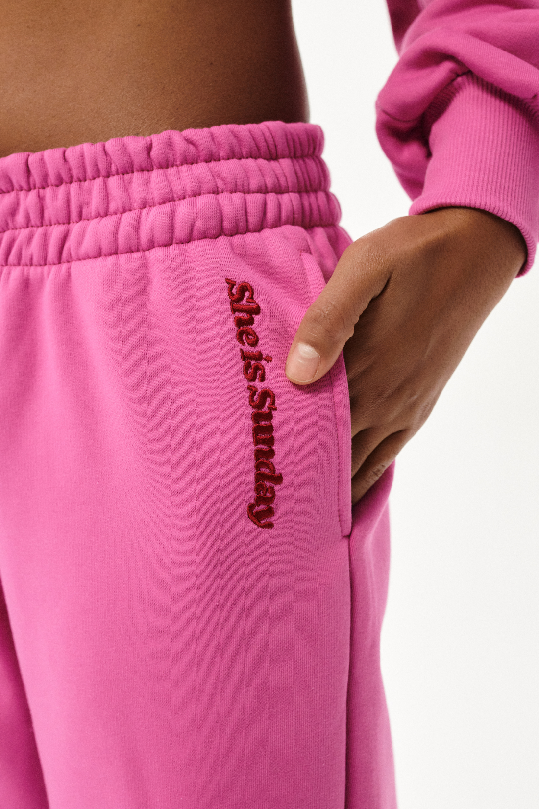 SIS VIOLET SWEATPANTS