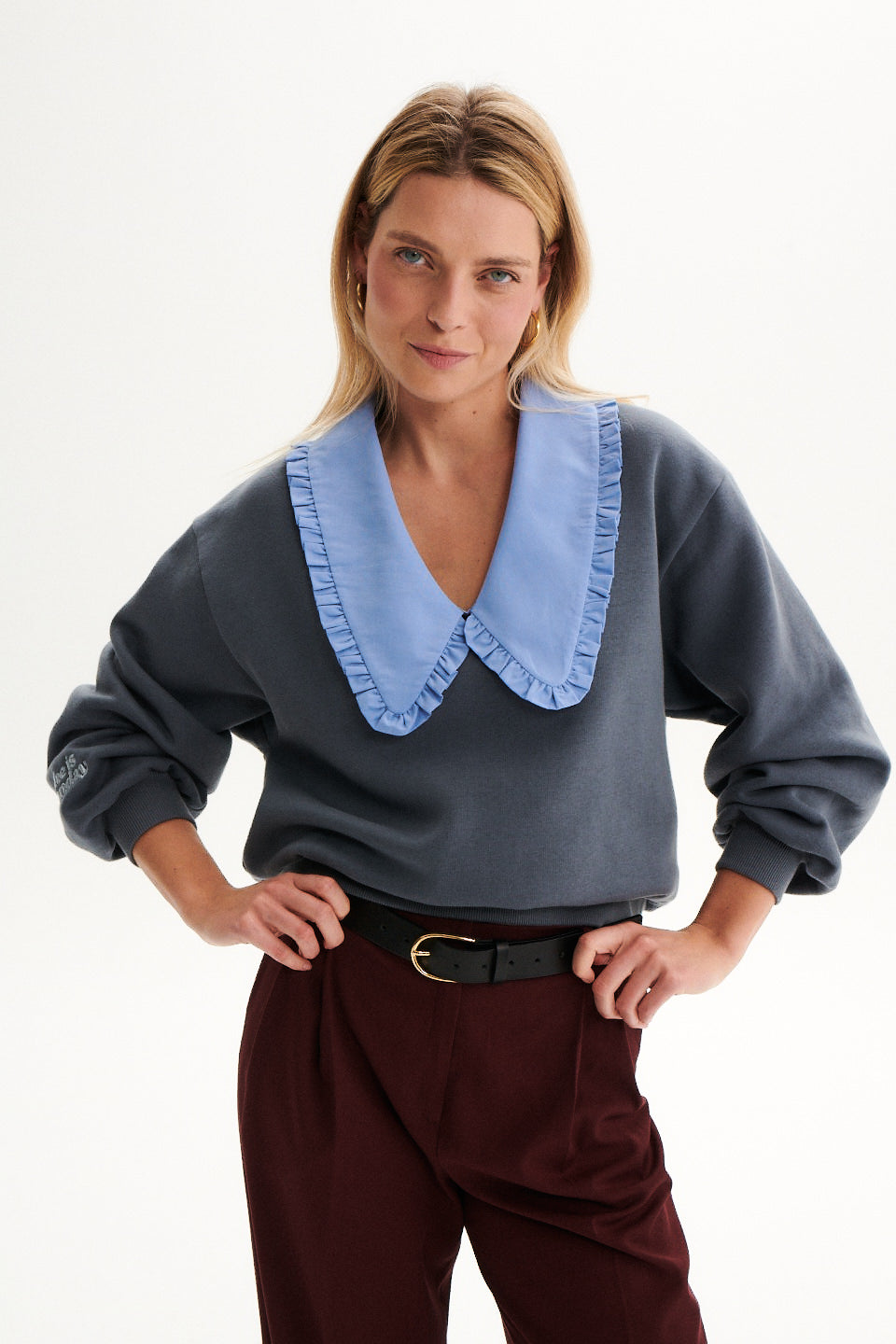 GRACE V-NECK SWEATSHIRT GREY