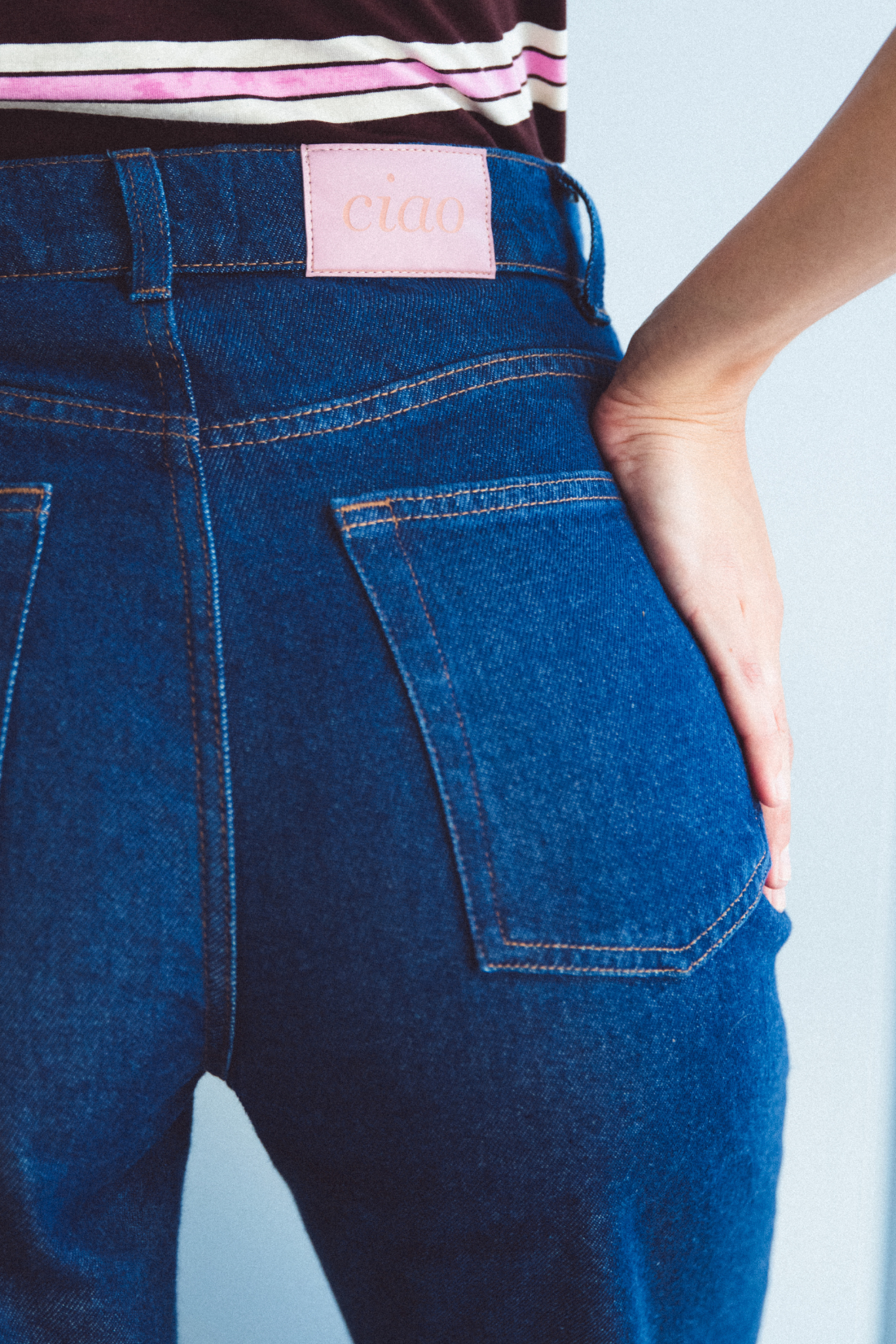 FEMME DARK BLUE JEANS