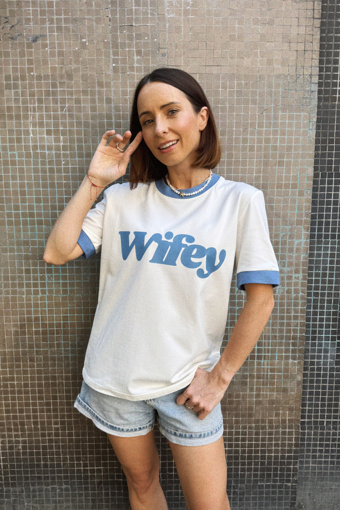 WIFEY CREAM T-SHIRT