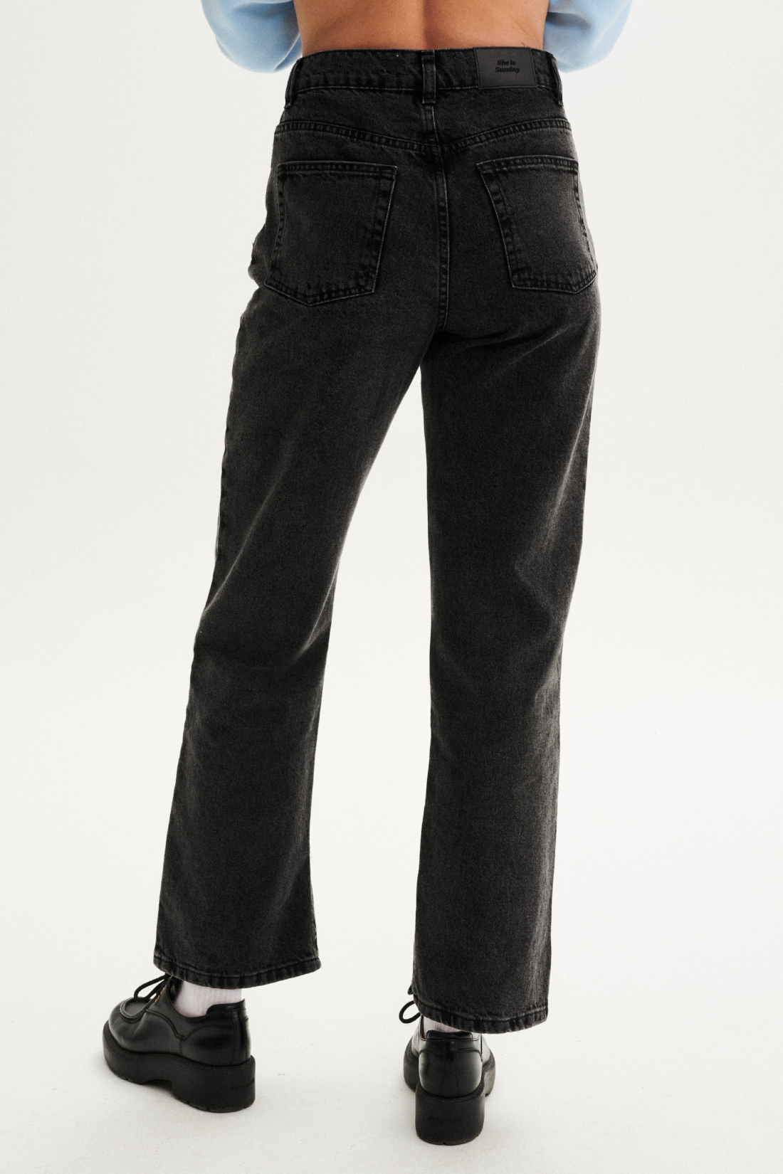 ICONIC JEANS