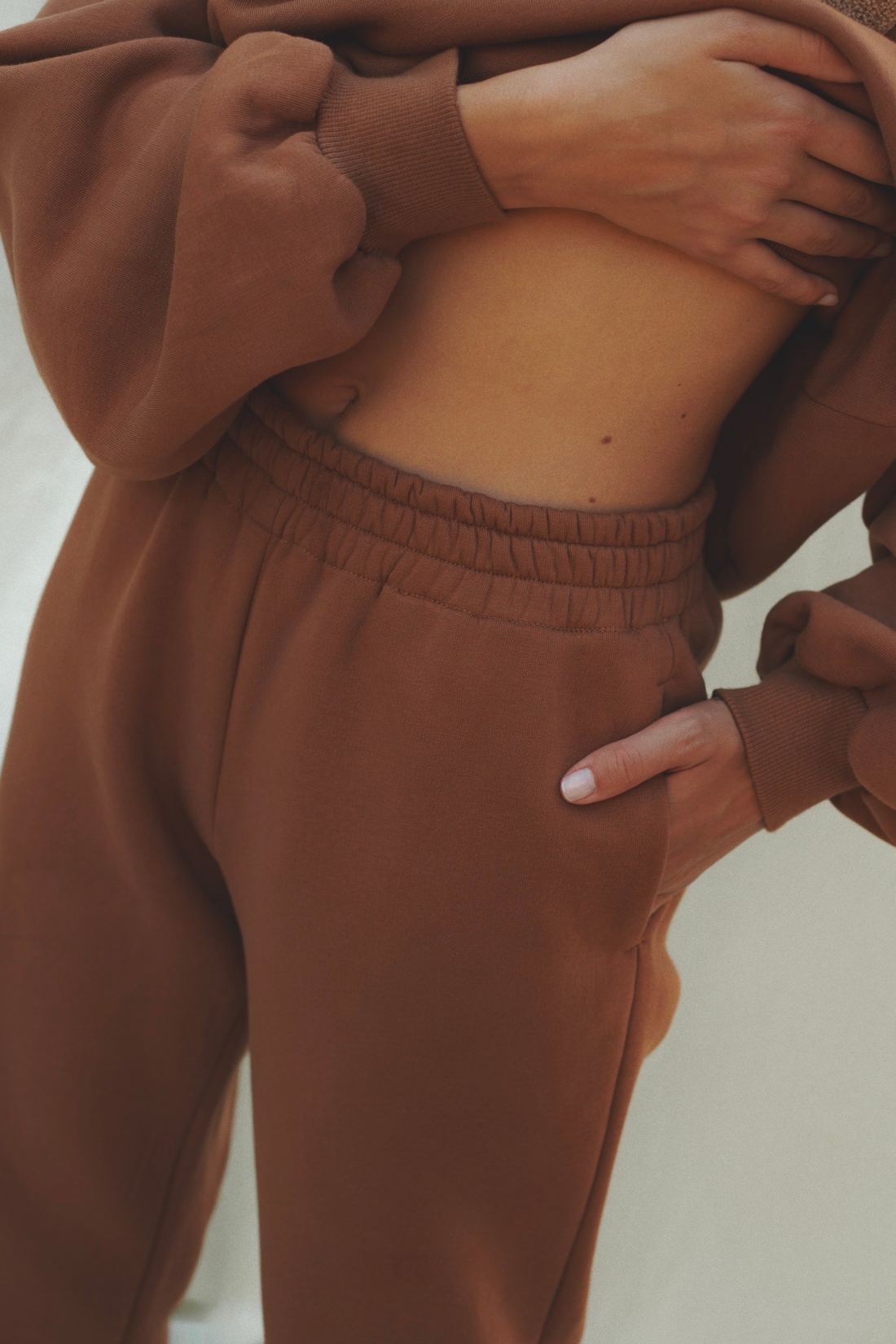 DRITTO NOCCIOLA SWEATPANTS
