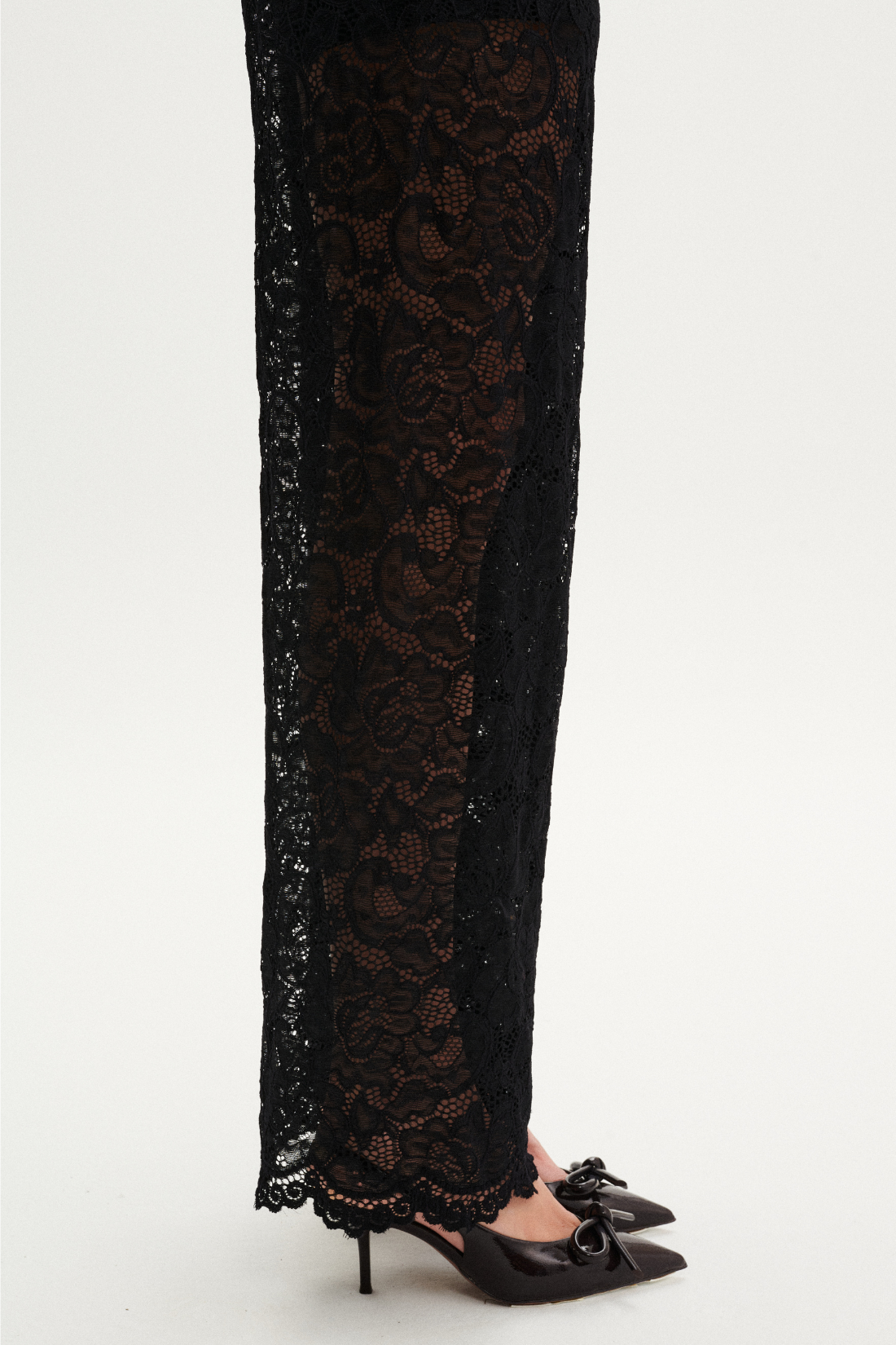 LACE CARRIE TROUSERS