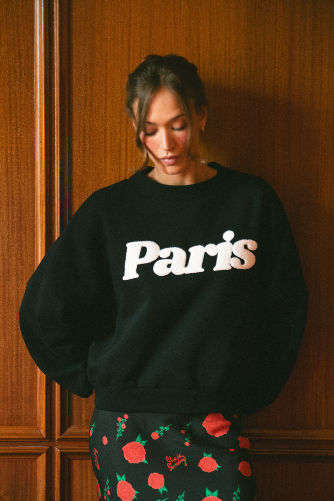 PARIS BLACK SWEATSHIRT