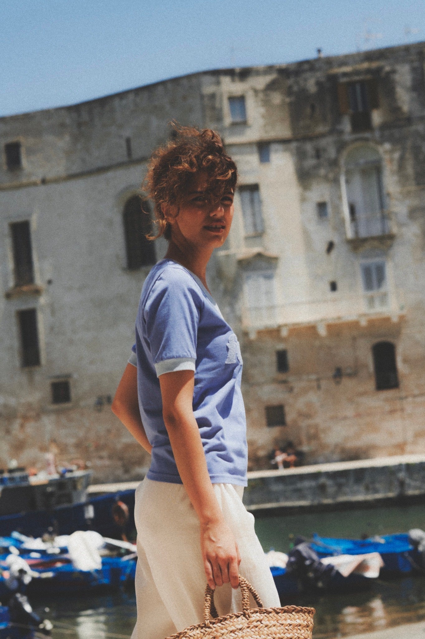 V-NECK FELICITA BLUE T-SHIRT