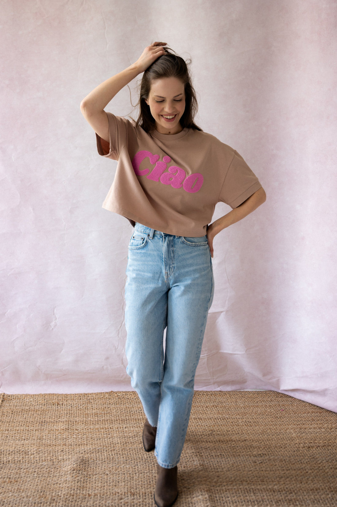 CIAO BOXY BEIGE T-SHIRT