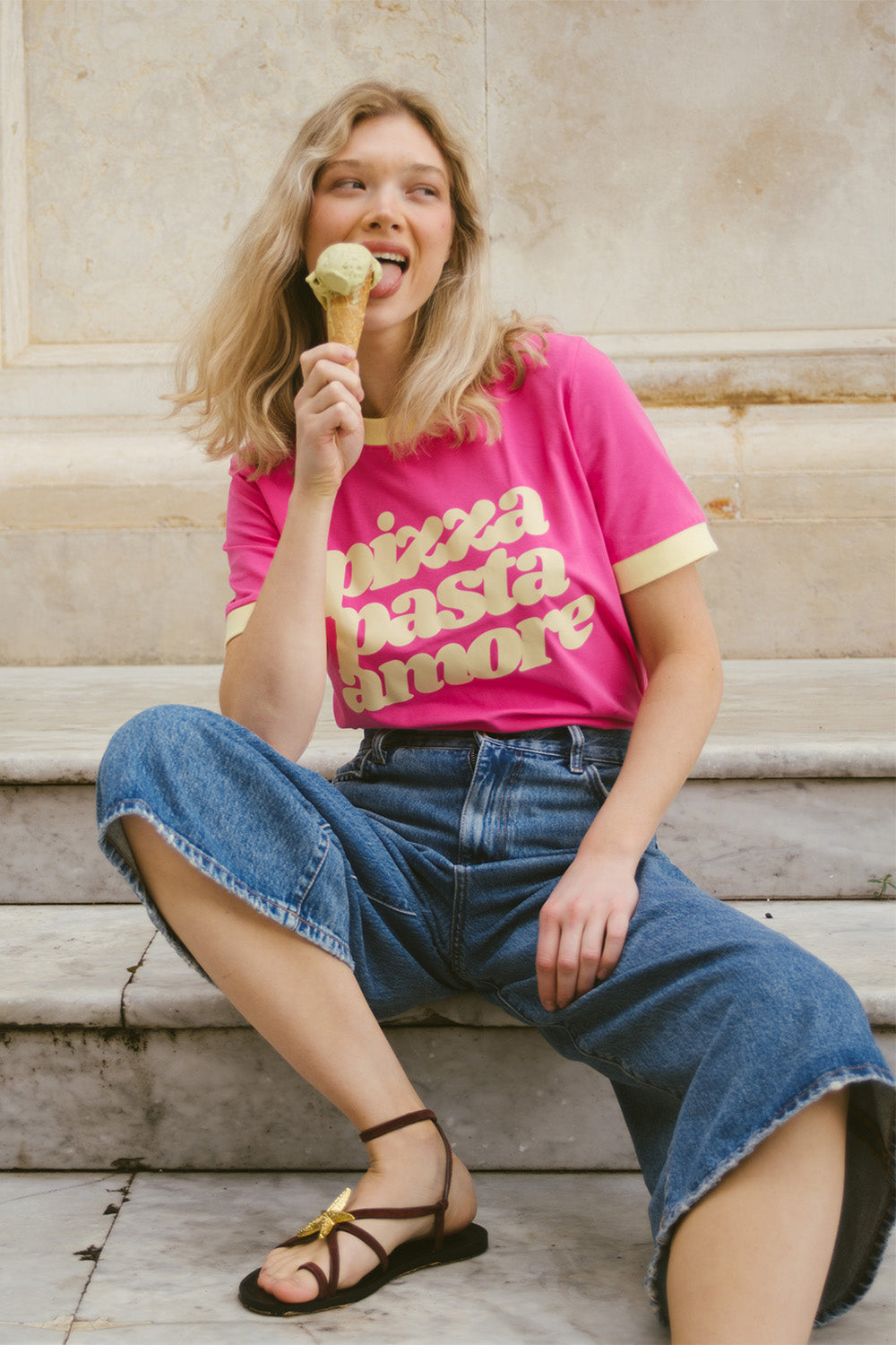 PIZZA PASTA AMORE PINK T-SHIRT
