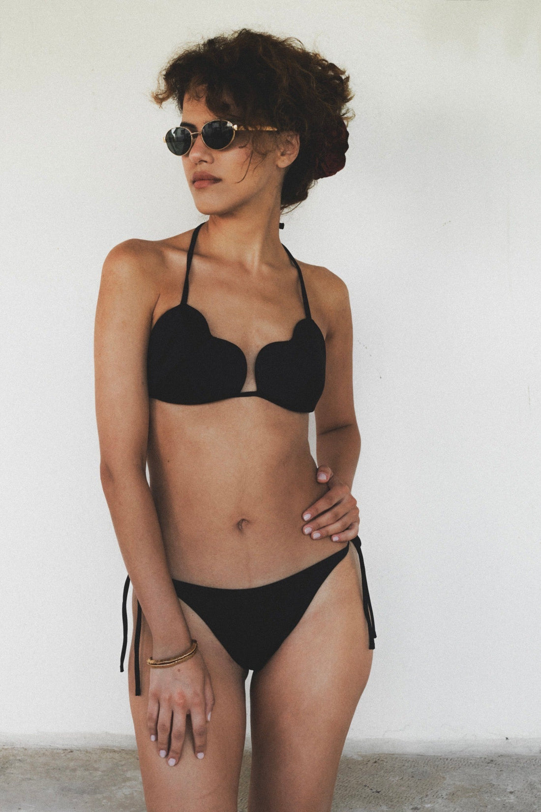 HEARTS BLACK BIKINI TOP