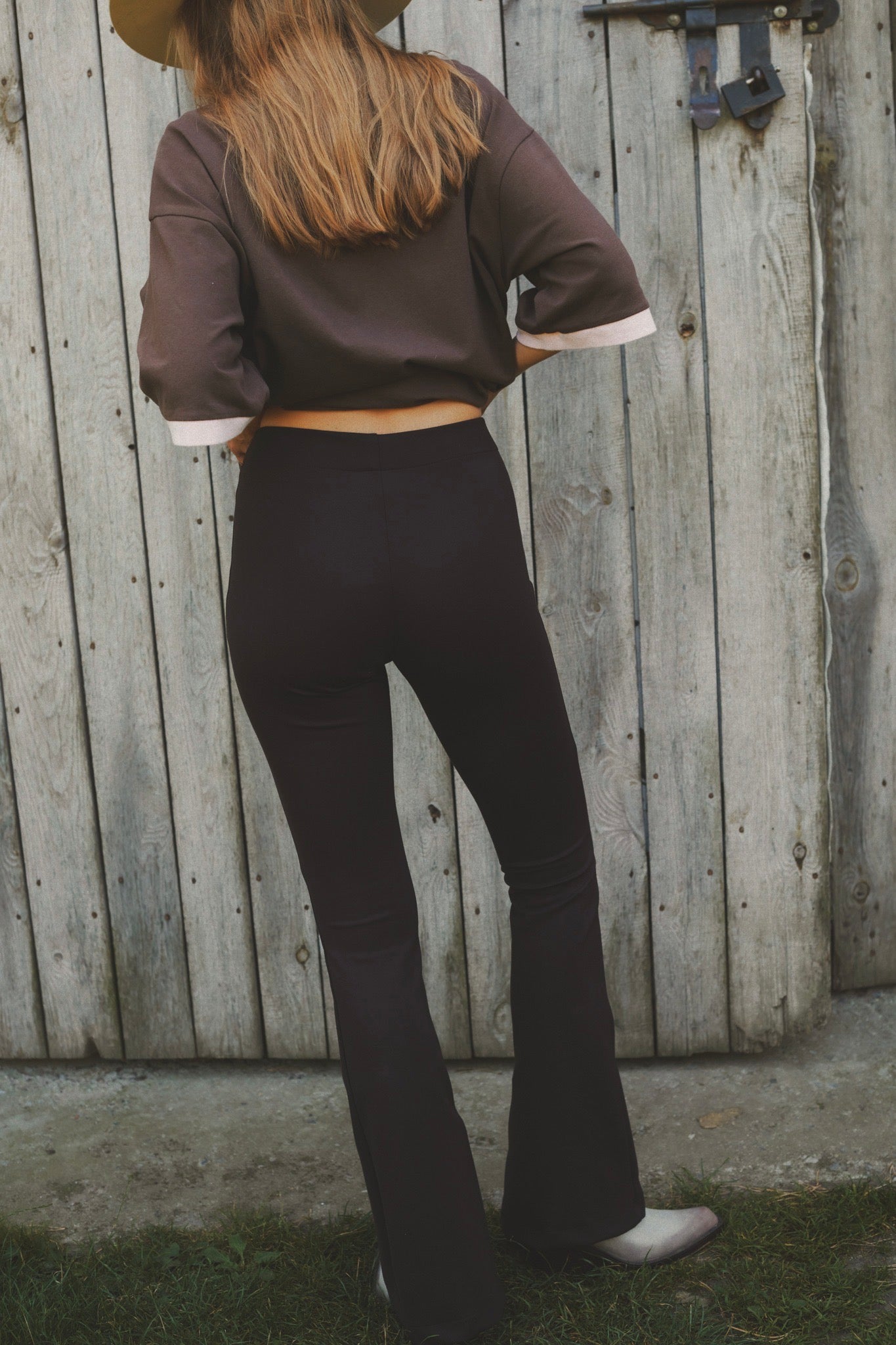 SIS SPLIT CZEKOLADOWE TROUSERS
