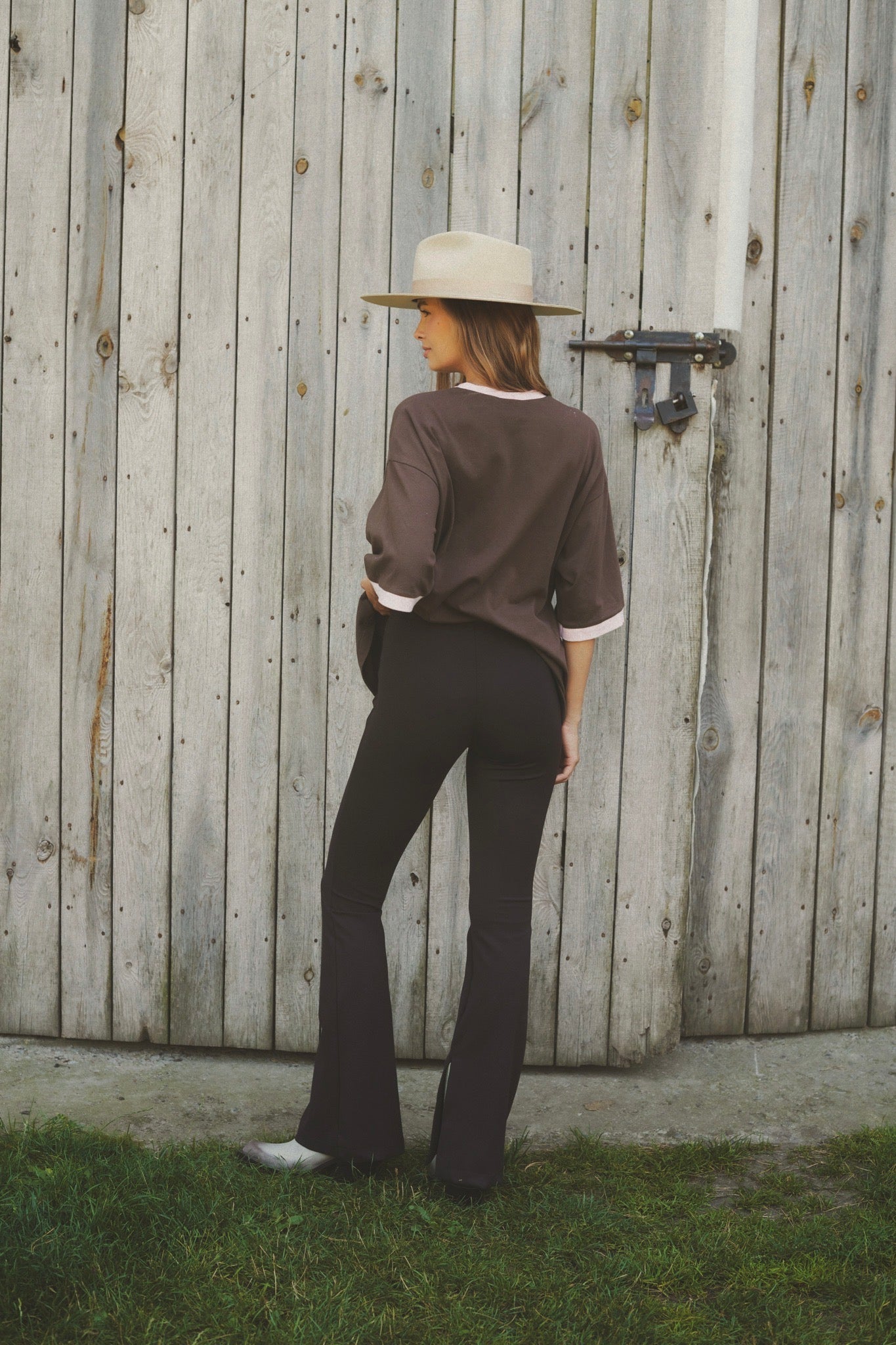 SIS SPLIT CZEKOLADOWE TROUSERS