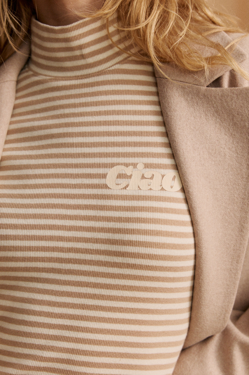 CIAO BEIGE TURTLENECK