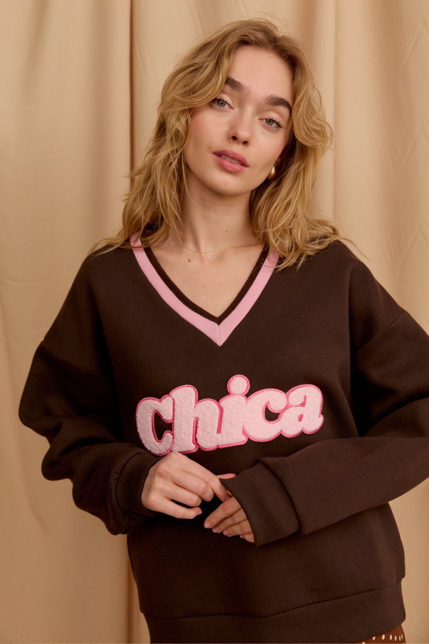 CHICA V-NECK SWEATSHIRT