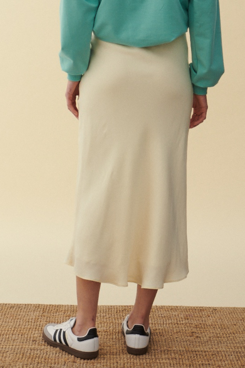 TUSCANY CREAM SKIRT