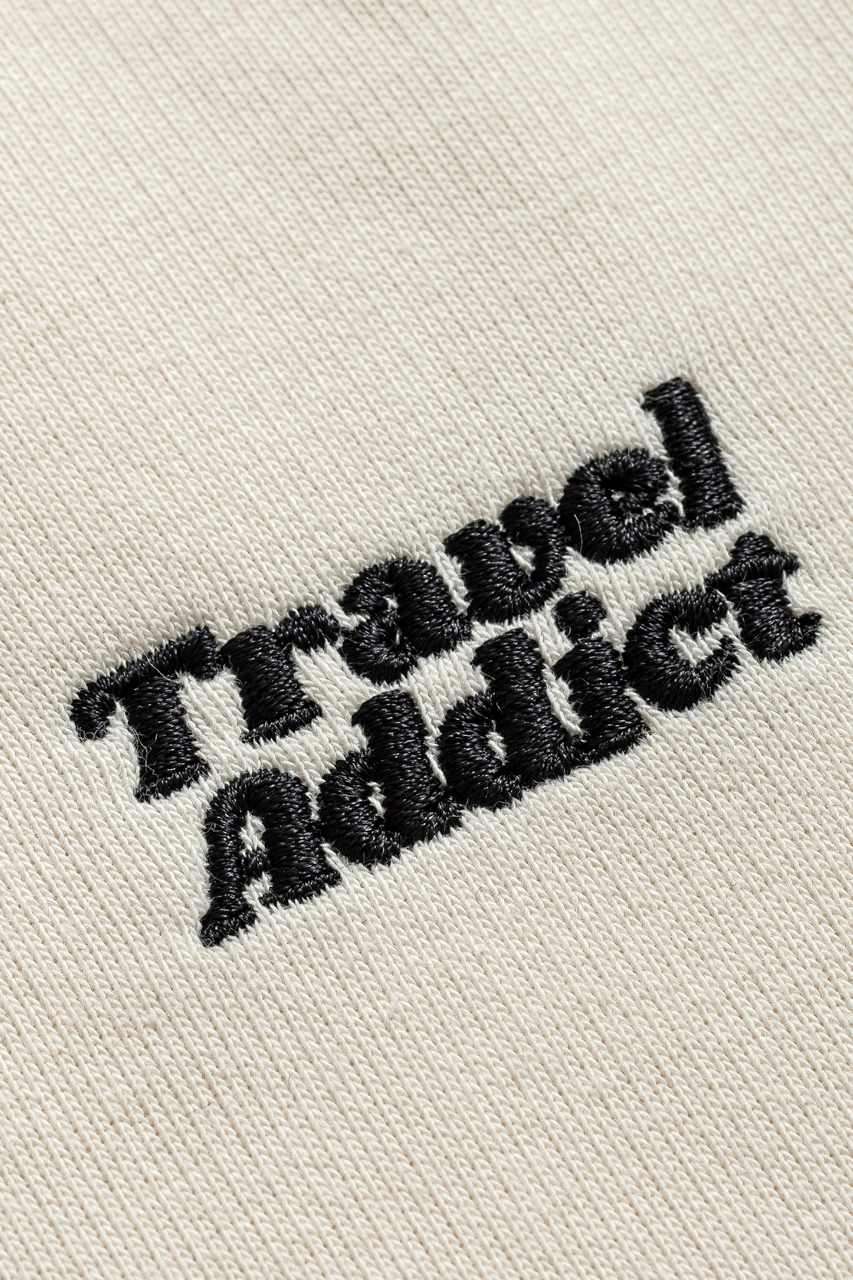 TRAVEL ADDICT SWEATSHIRT