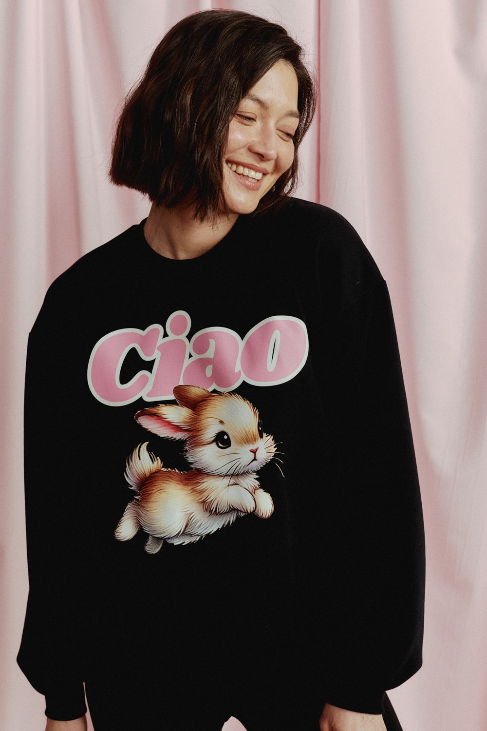BUNNY BLACK SWEATSHIRT