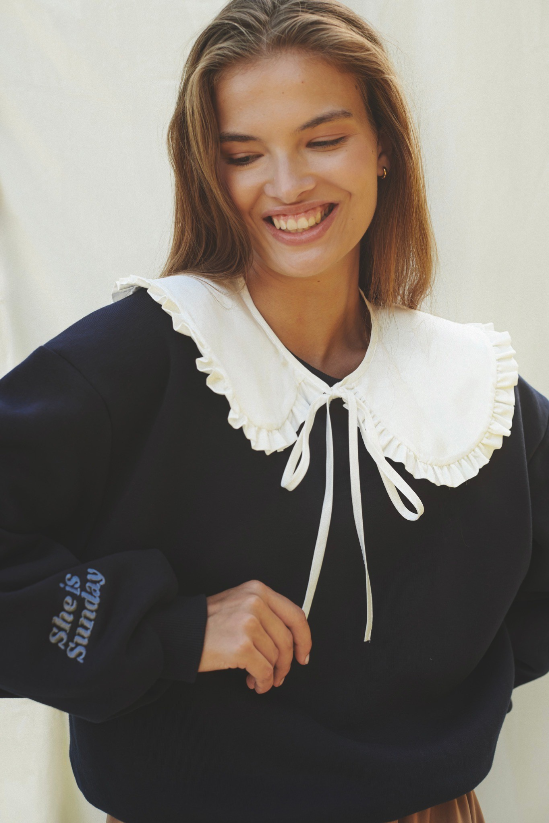 COLLETTO NAVY SWEATSHIRT