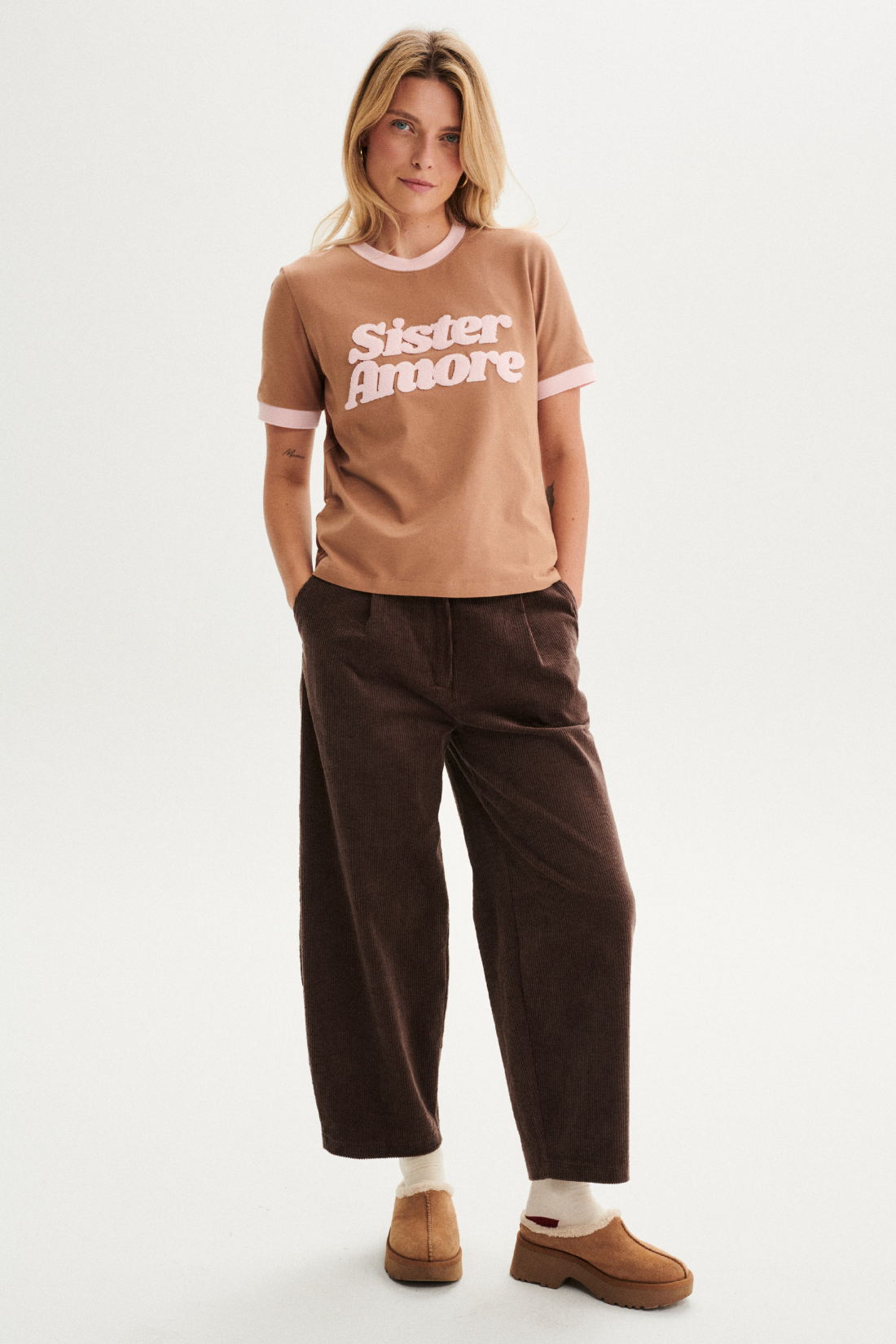 SISTER AMORE BEIGE T-SHIRT