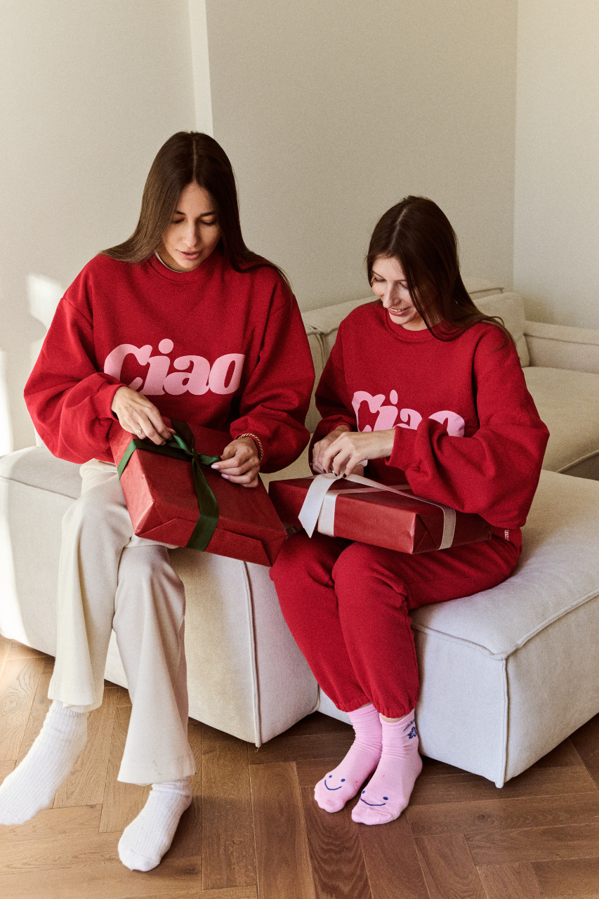 CIAO RED SWEATSHIRT