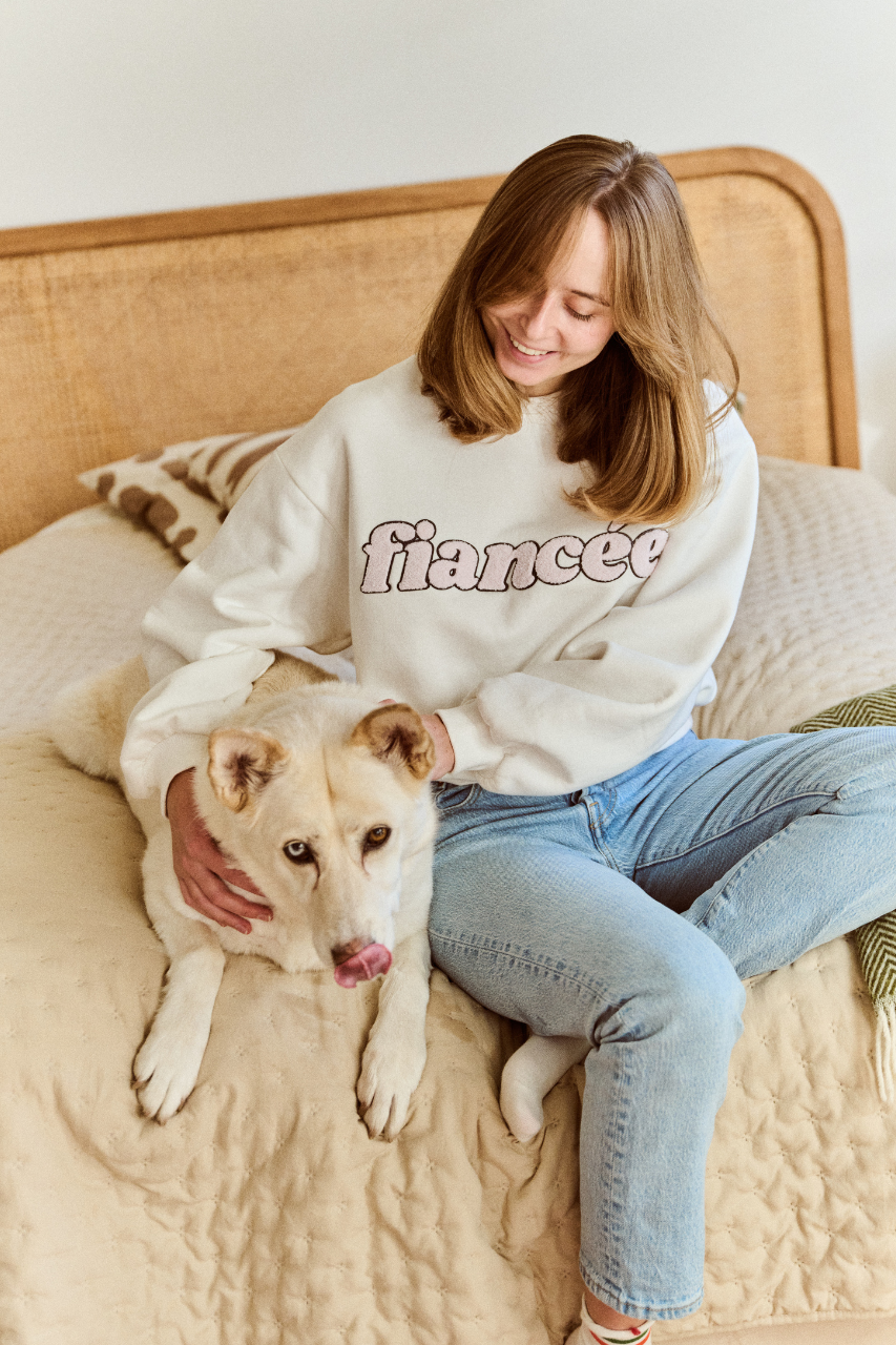 FIANCEE CREAM HOODIE