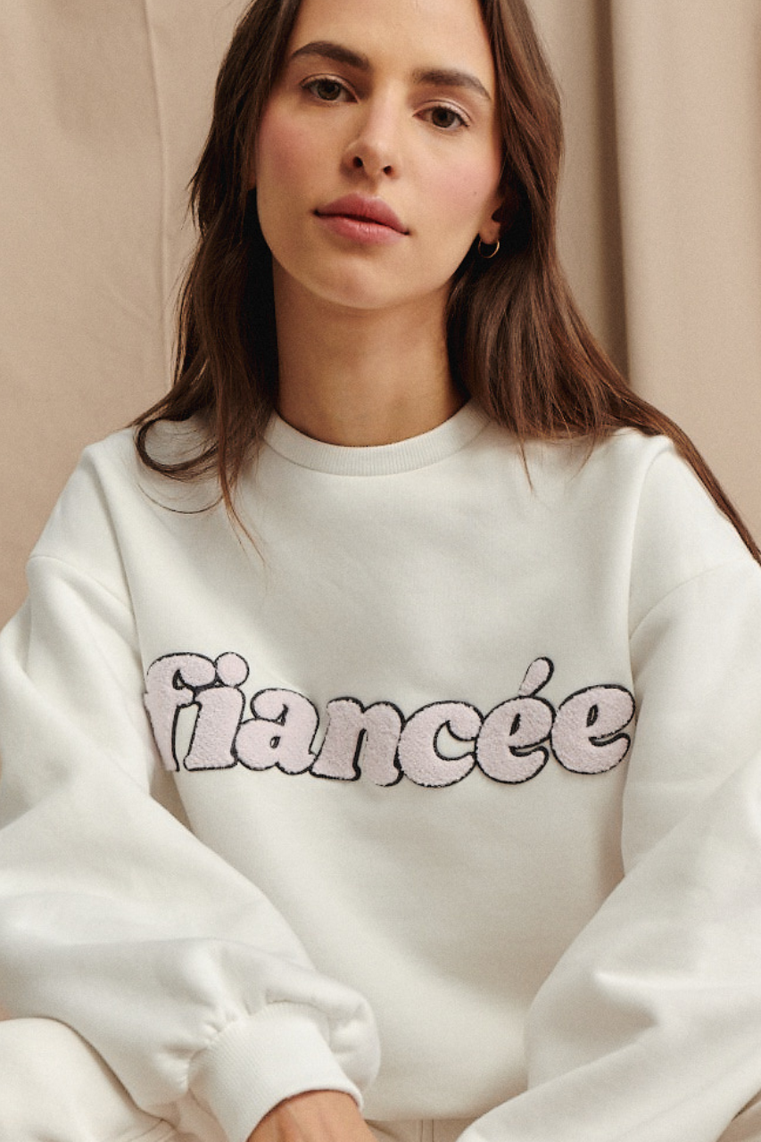 FIANCEE CREAM HOODIE