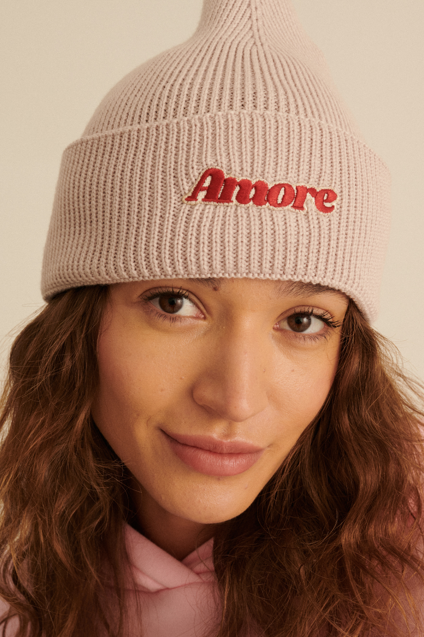 AMORE BEIGE CAP