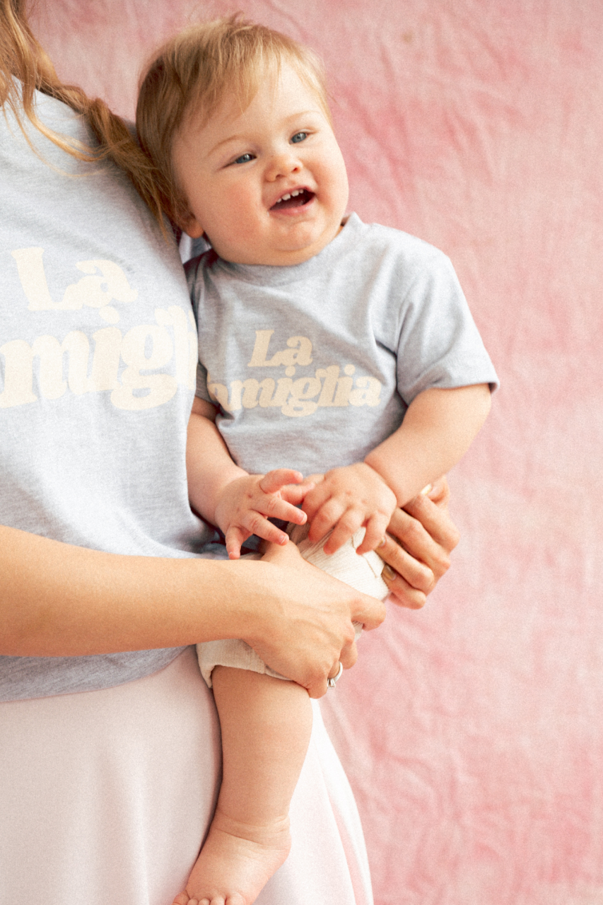 LA FAMIGLIA T-SHIRT MINI