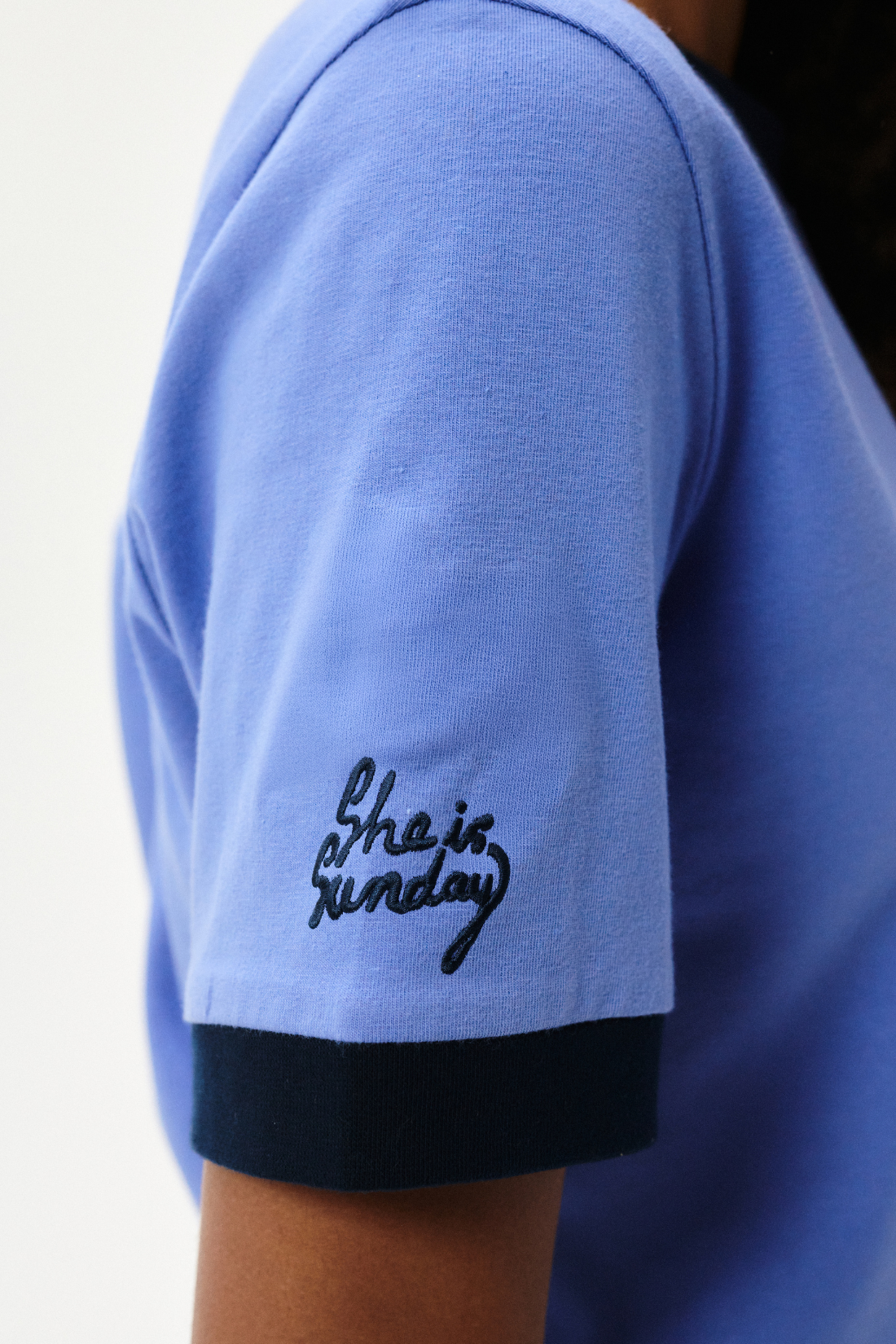 BASIC SUNDAY BLUE T-SHIRT