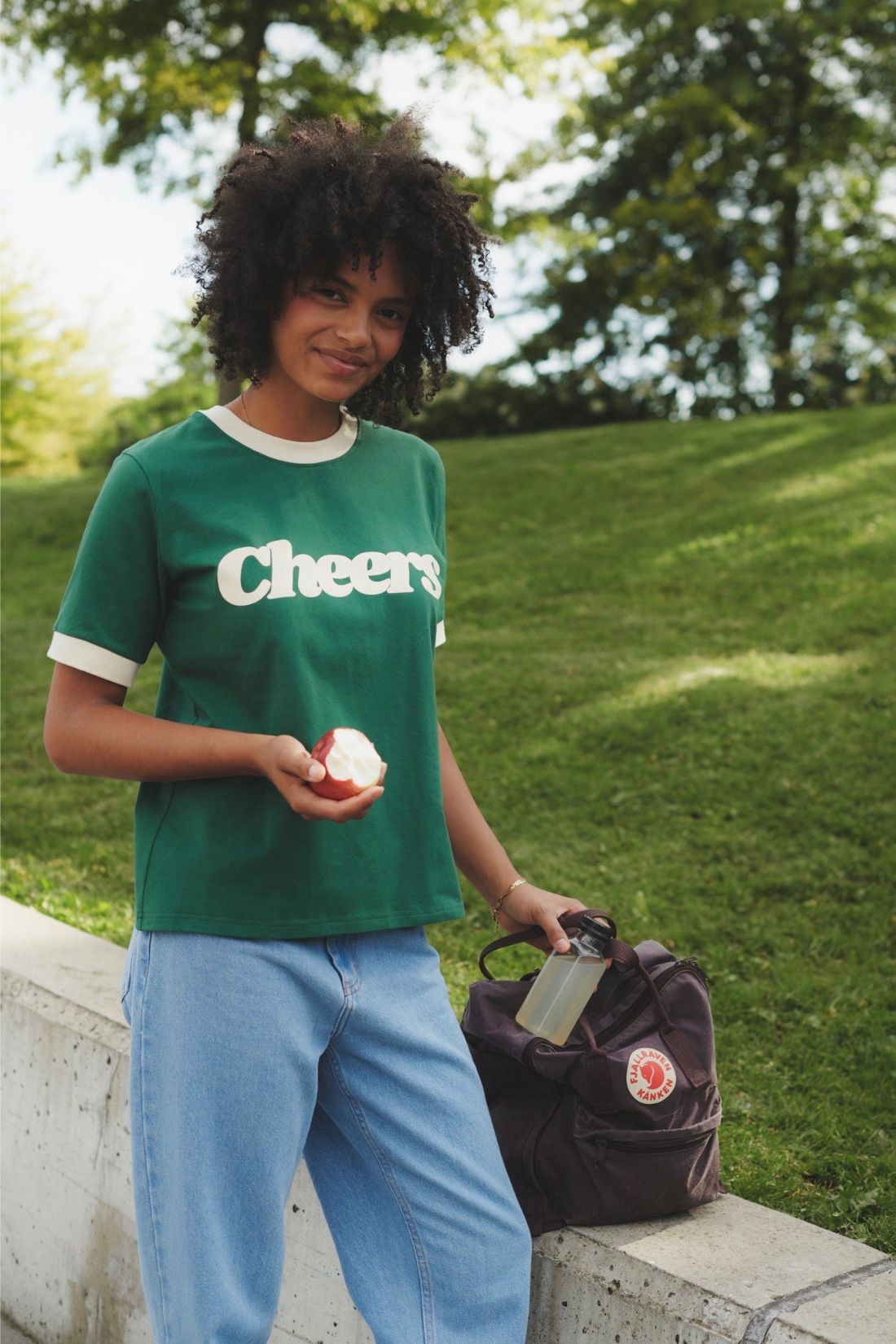 CHEERS GREEN T-SHIRT