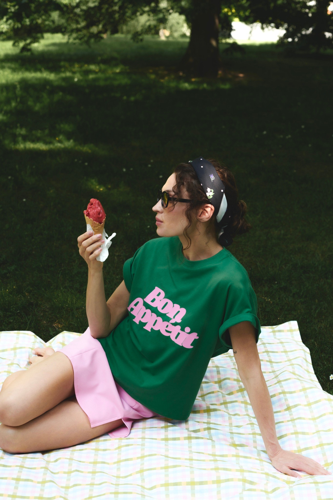 BON APPETIT GREEN EMERALD T-SHIRT