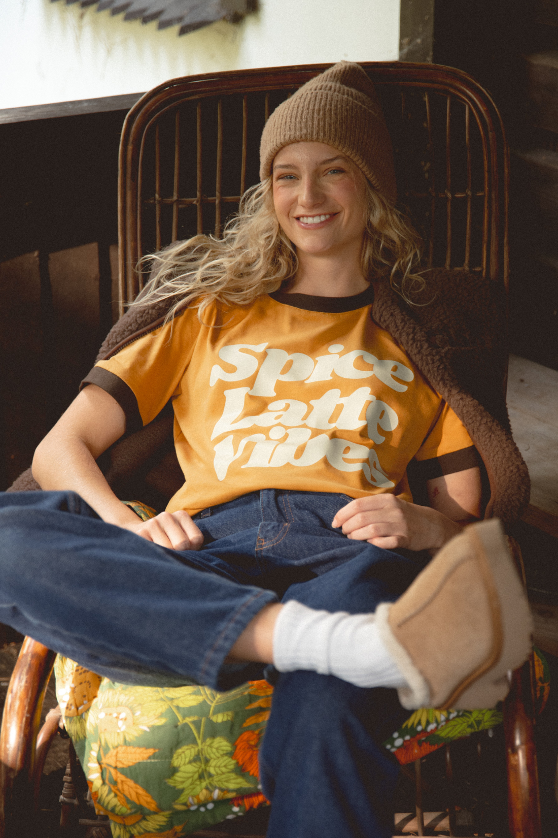 SPICE LATTE VIBES CINNAMON T-SHIRT