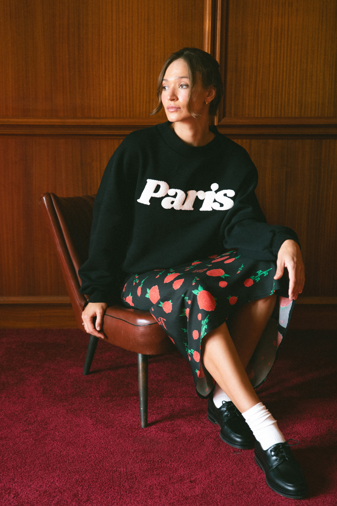 PARIS BLACK SWEATSHIRT
