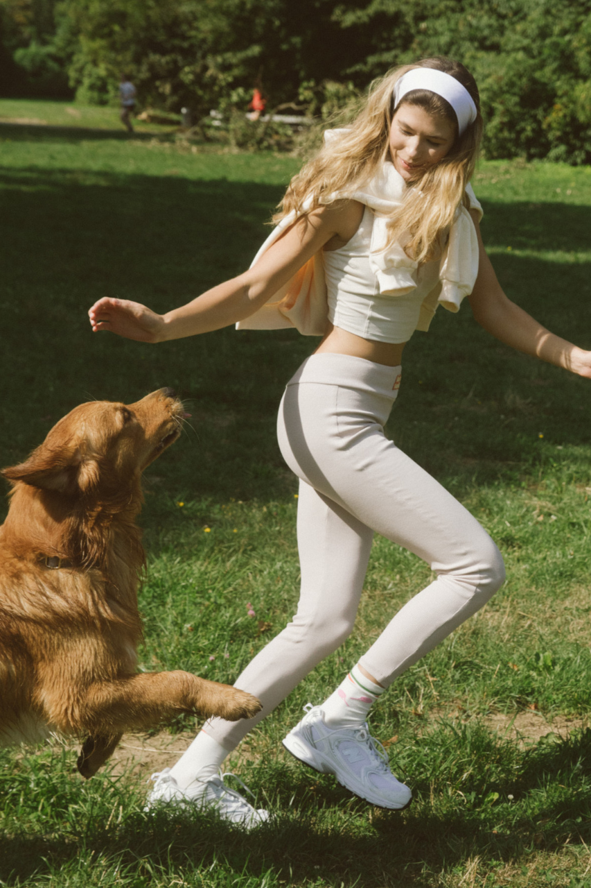 SUNDAY BEIGE LEGGINGS