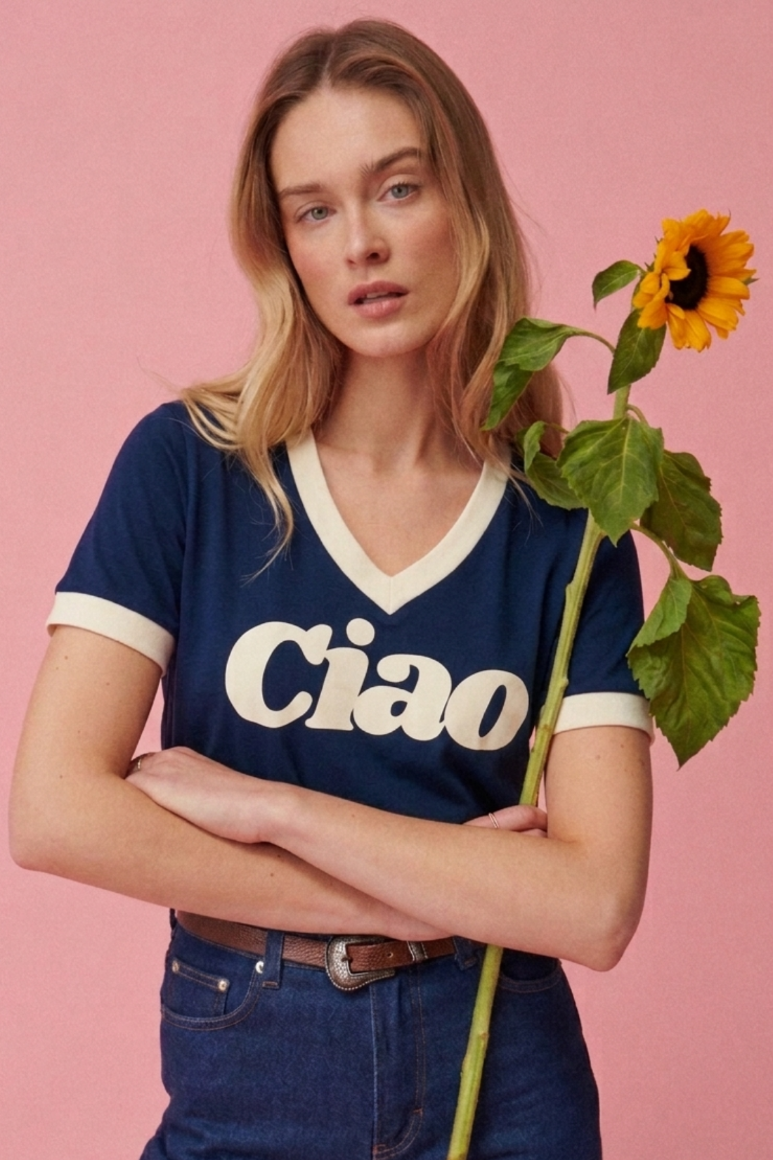 CIAO V-NECK NAVY T-SHIRT