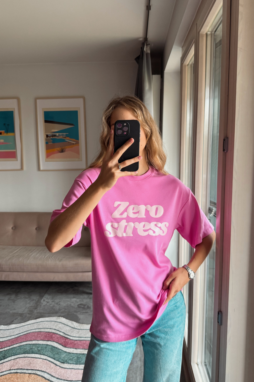 ZERO STRESS PINK OVERSIZE T-SHIRT