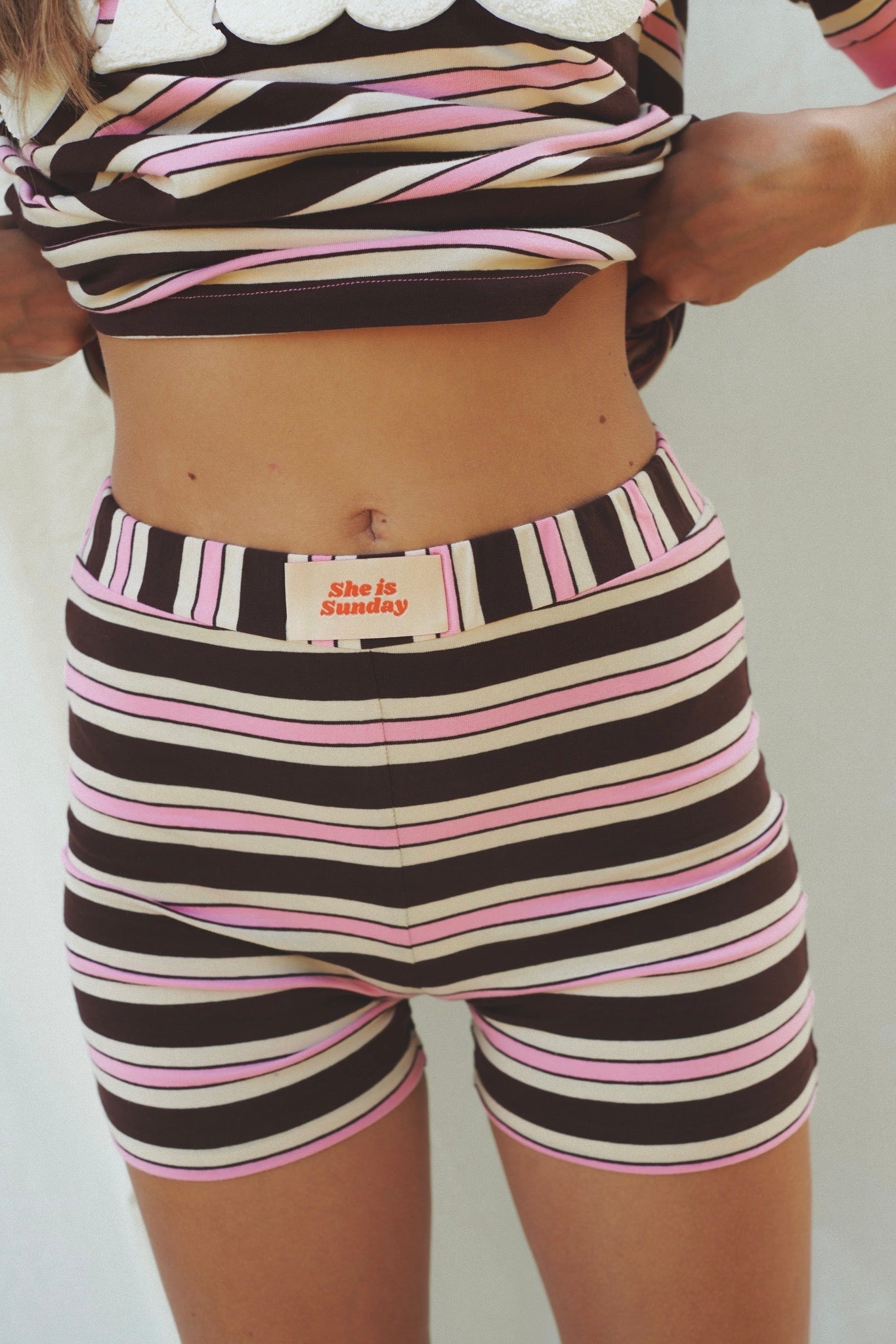 BISCOTTI-E-LATTE SHORTS